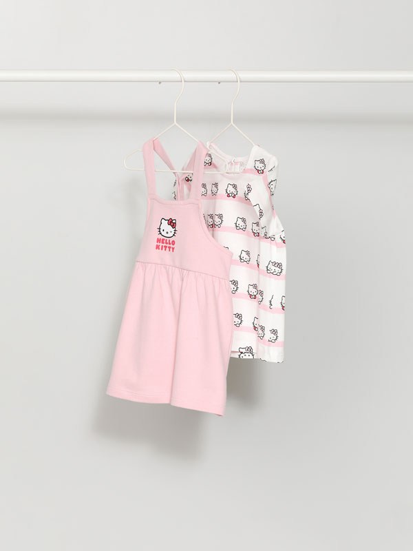 Conxunto de vestido e camiseta Hello Kitty © SANRIO
