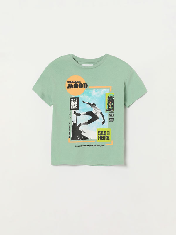 T-shirt manga curta estampada