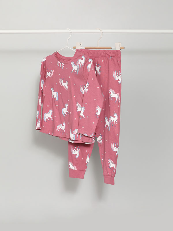 Pijama-konjunto estanpatua