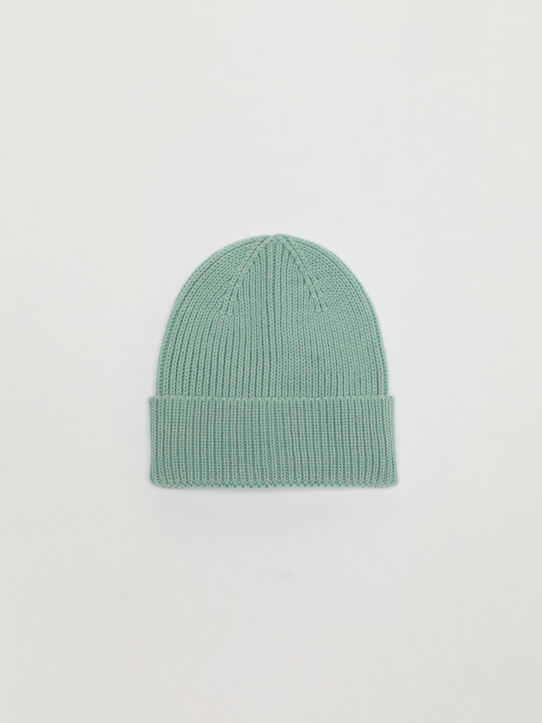 Ribbed beanie with turn-up brim 