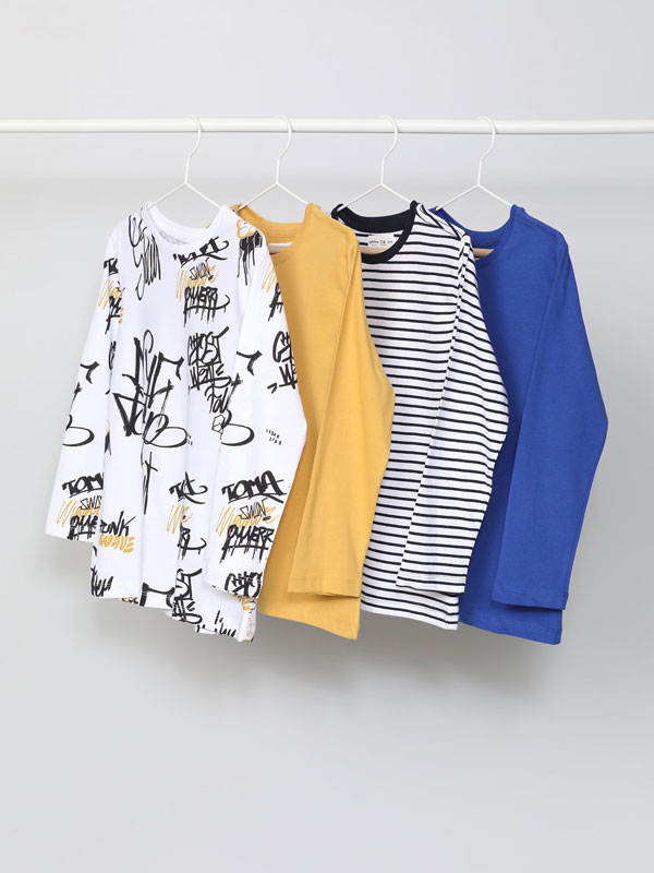 Pack of 4 plain and printed long sleeve T-shirts