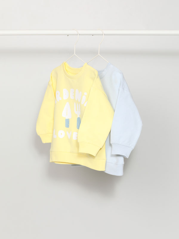 Pack of 2 plain and printed sweatshirts