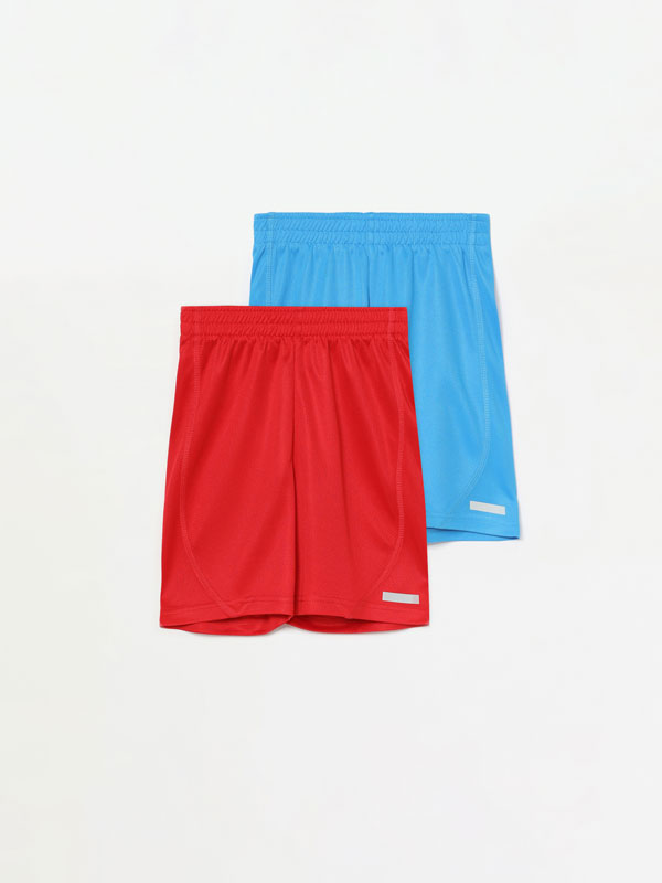 2-Pack of breathable Bermuda sports shorts