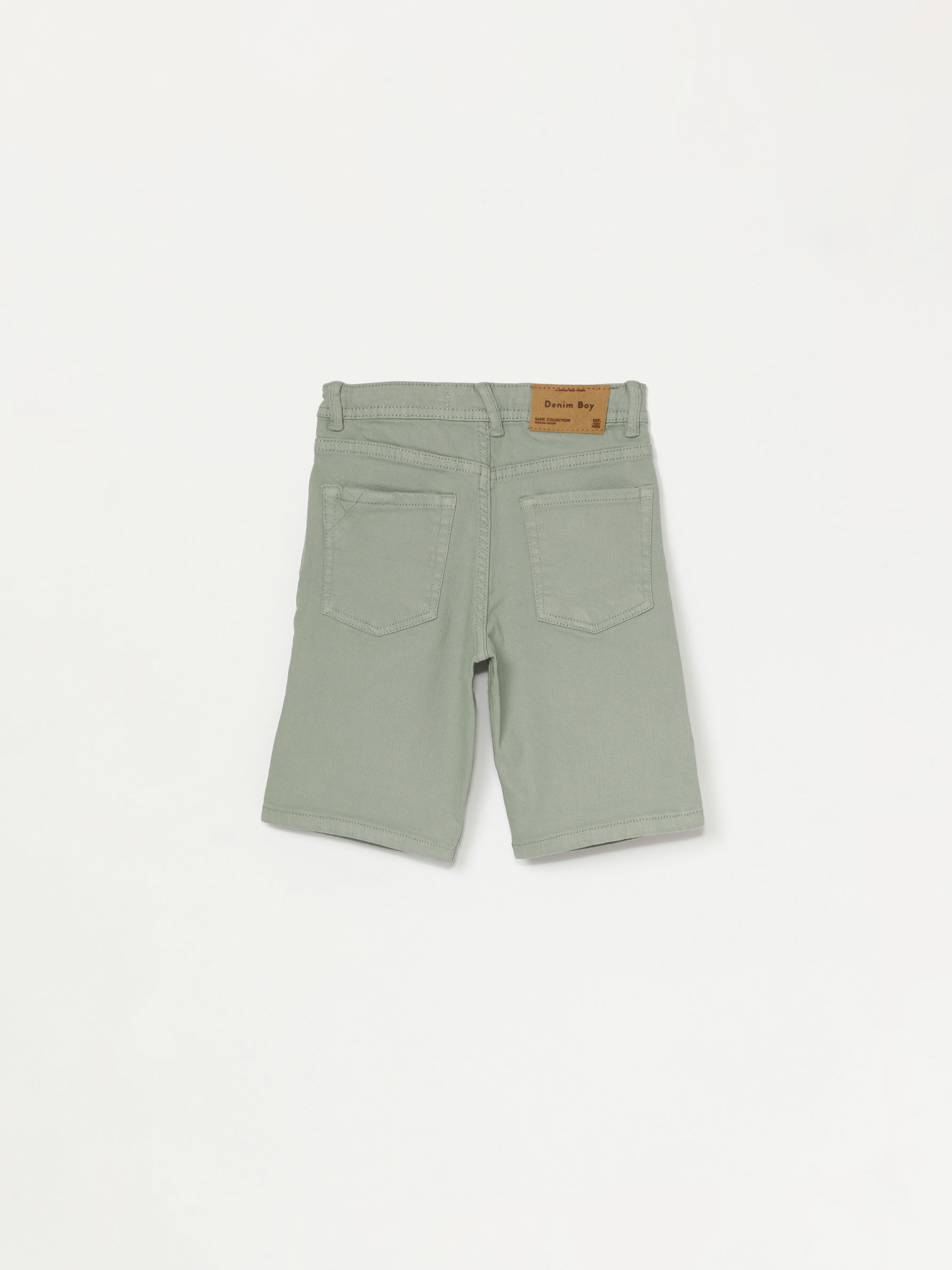 Stretch coloured denim Bermuda shorts 