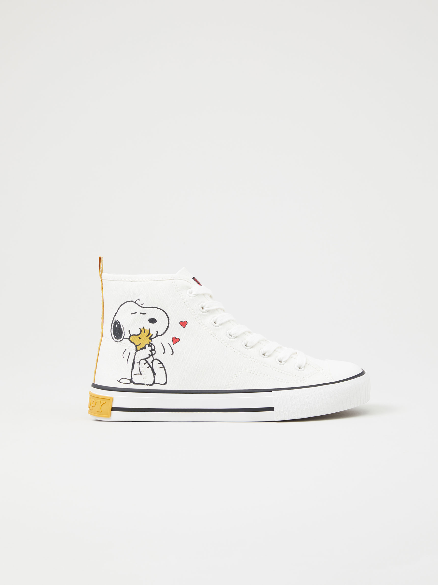 snoopy platform trainers