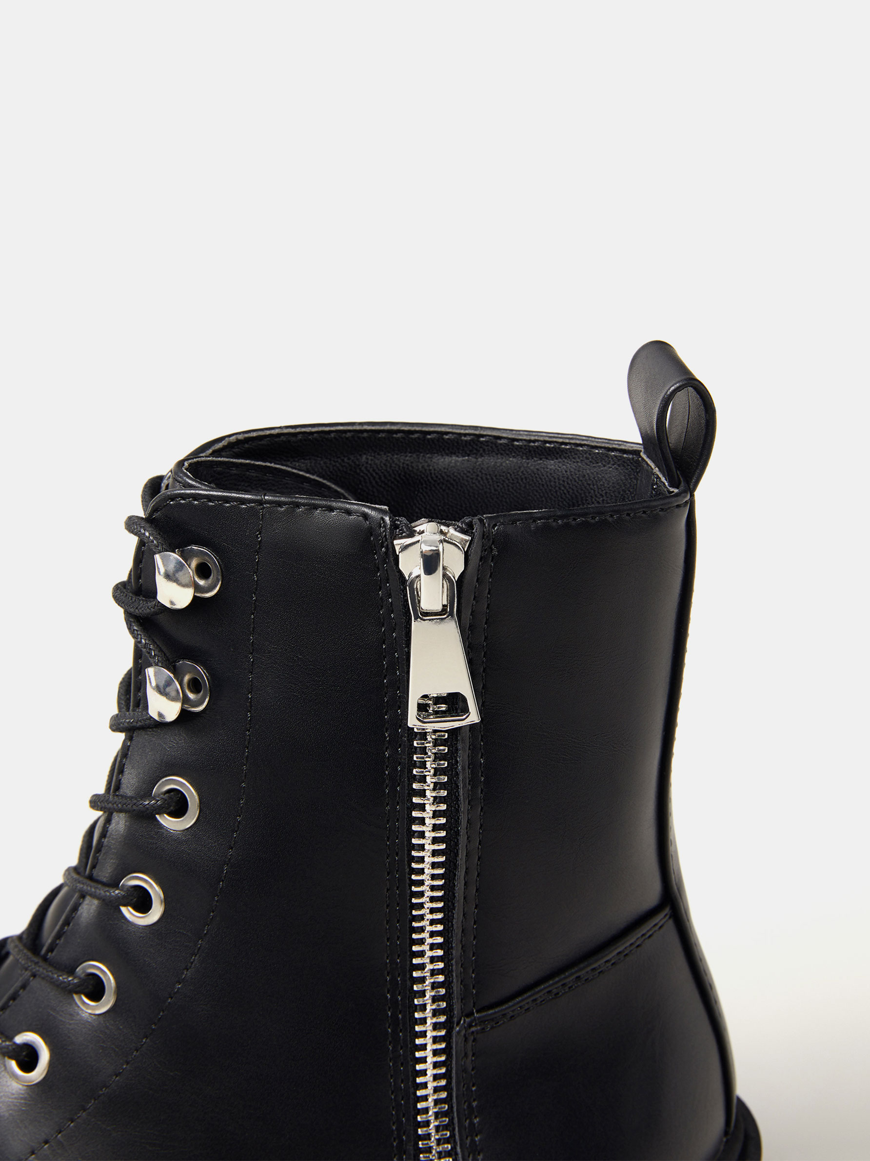 women's boots with side zipper