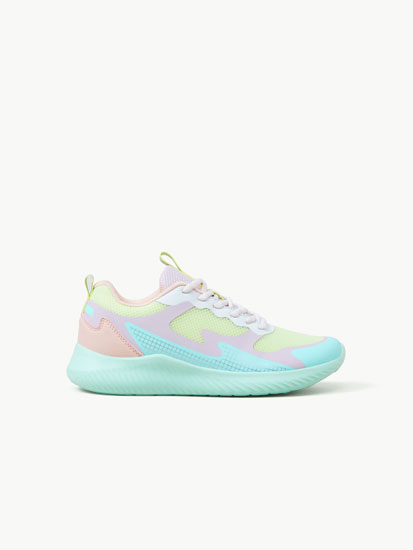 Footwear - SPORTSWEAR - THE ENTIRE COLLECTION - WOMAN - | Lefties Morocco