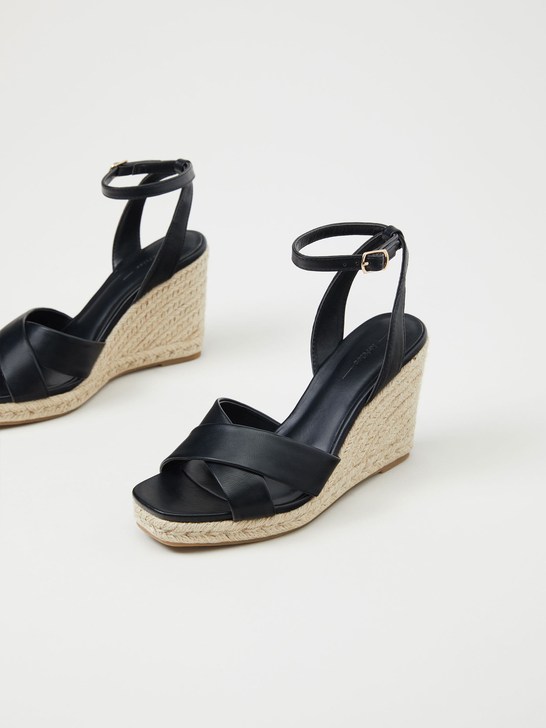 Cuña yute cruzada - ZAPATOS - TODA LA COLECCIÓN - MUJER - | Lefties Mexico