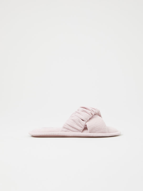 Pijamas de mujer | Lefties Nueva Colección