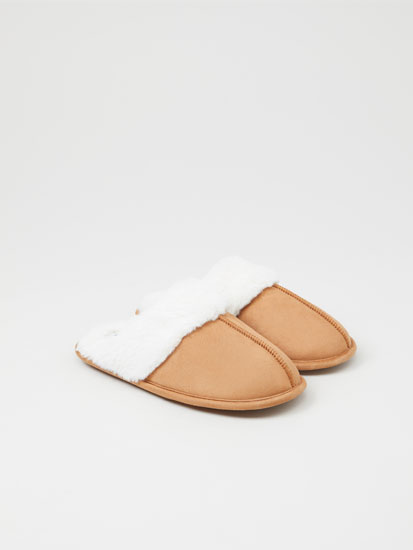 Zapatillas de Casa - ROPA INTERIOR - TODA LA COLECCIÓN - MUJER - | Lefties  ESPAÑA