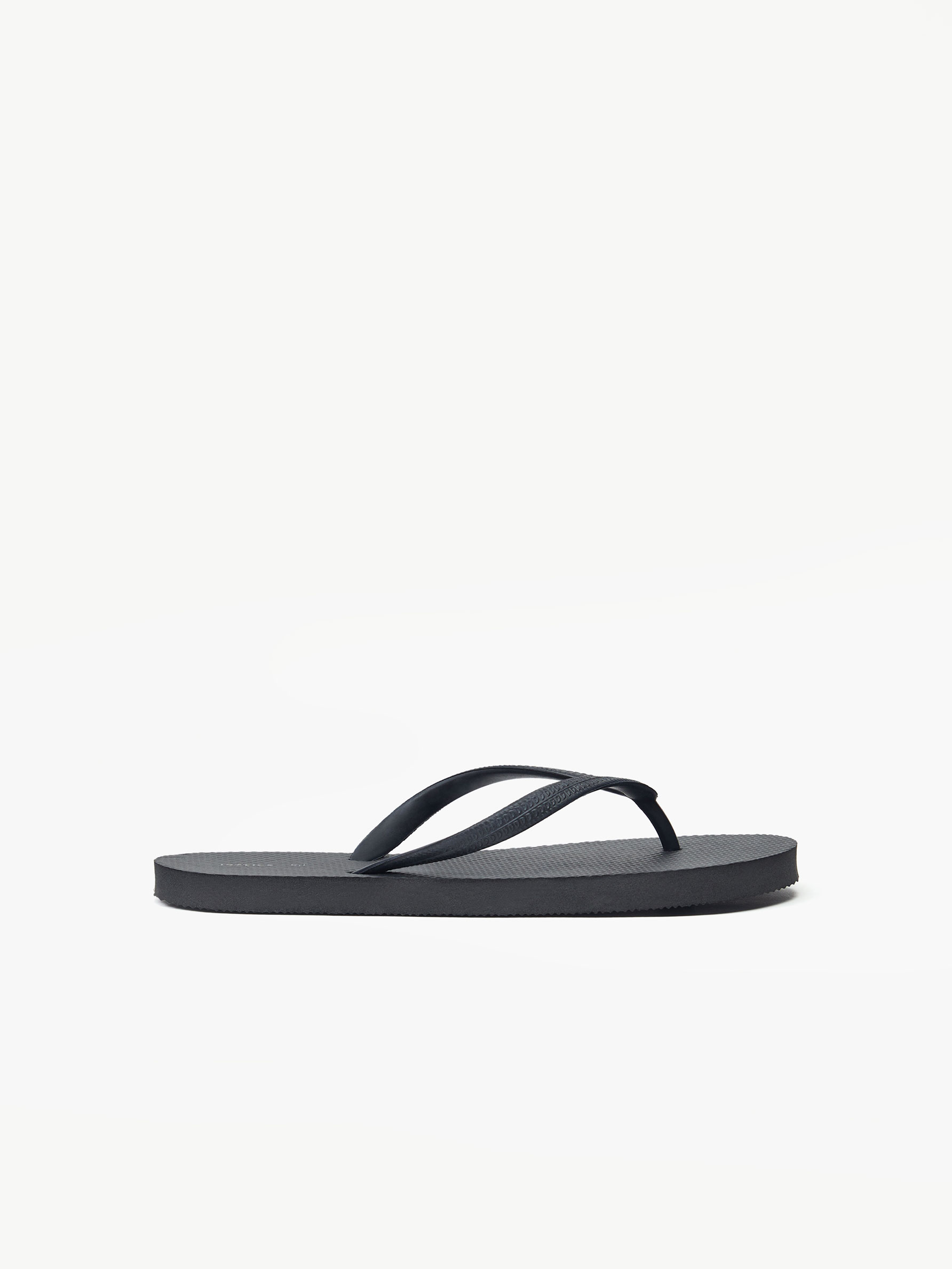 Pack de 2 chanclas baño monocolor - ZAPATOS - TODA LA COLECCIÓN - MUJER - |  Lefties ESPAÑA