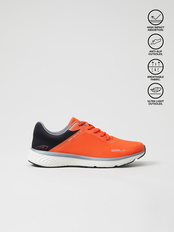 Ropa deportiva para hombre | Lefties Nueva Colección