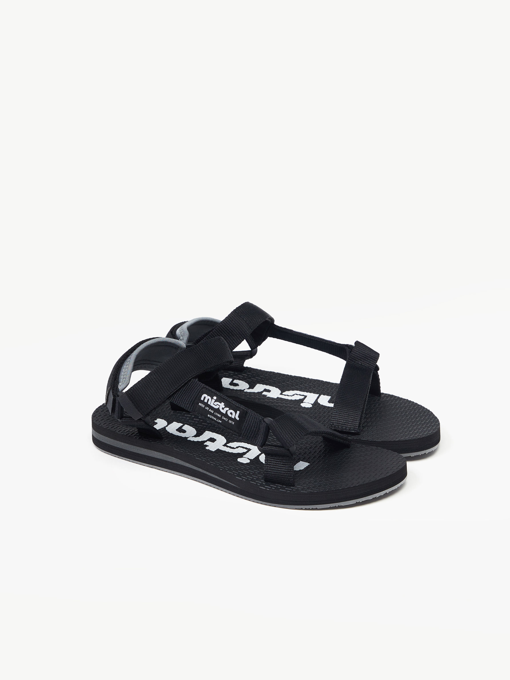 Sandalia deportiva Mistral x Lefties - Zapatos - TIENDA DE BAÑO - TODA LA  COLECCIÓN - HOMBRE - | Lefties ESPAÑA