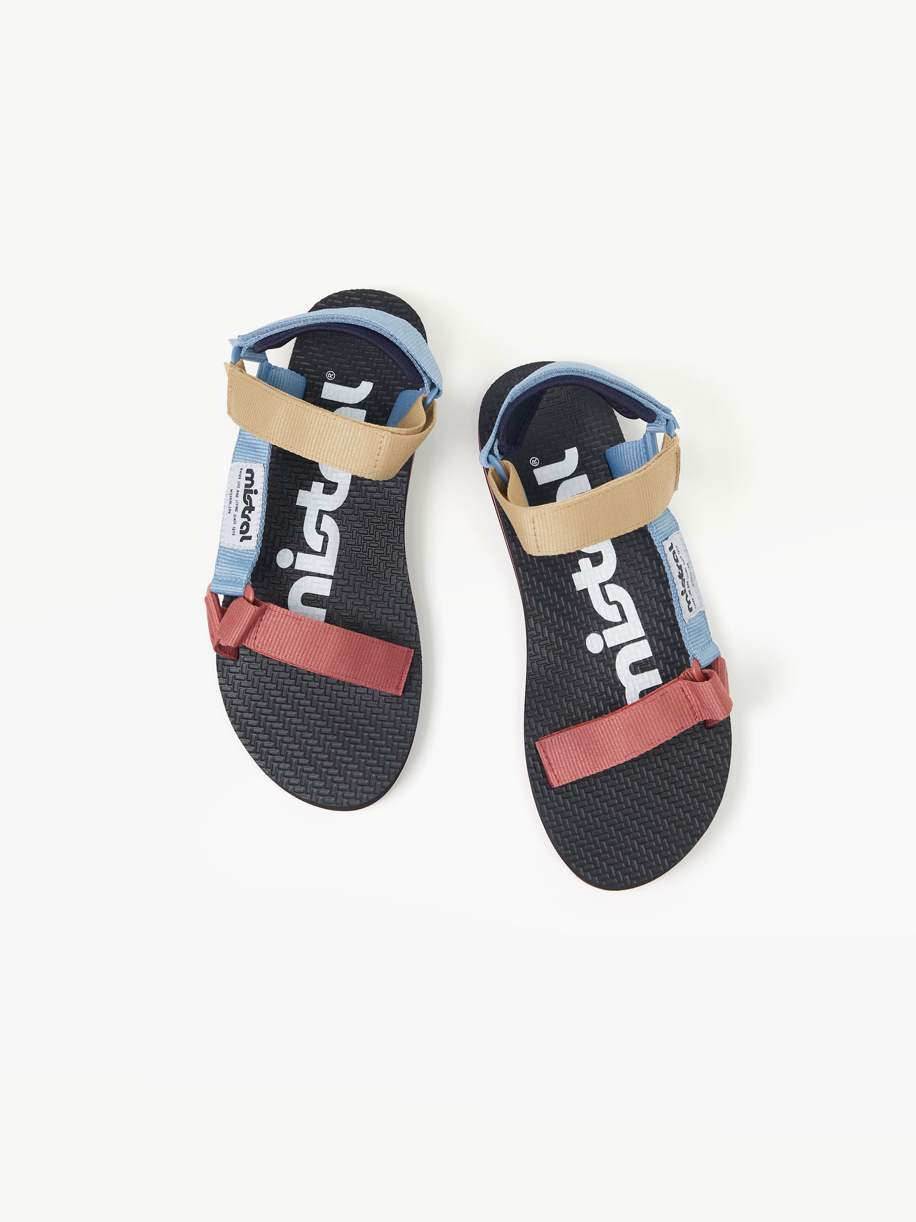 Sandalia deportiva Mistral x Lefties - ROPA DEPORTIVA - TODA LA COLECCIÓN -  HOMBRE - | Lefties España (Canarias)