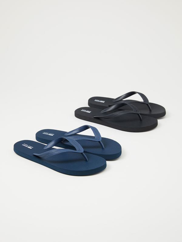 Pack of 2 pairs basic pool sandals
