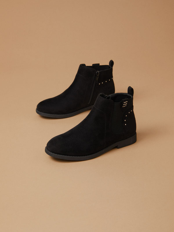 Studded Chelsea boots