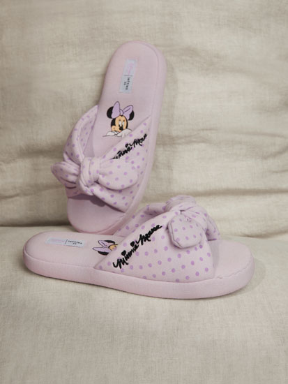 Zapatillas de casa para niña | Lefties Nueva Colección