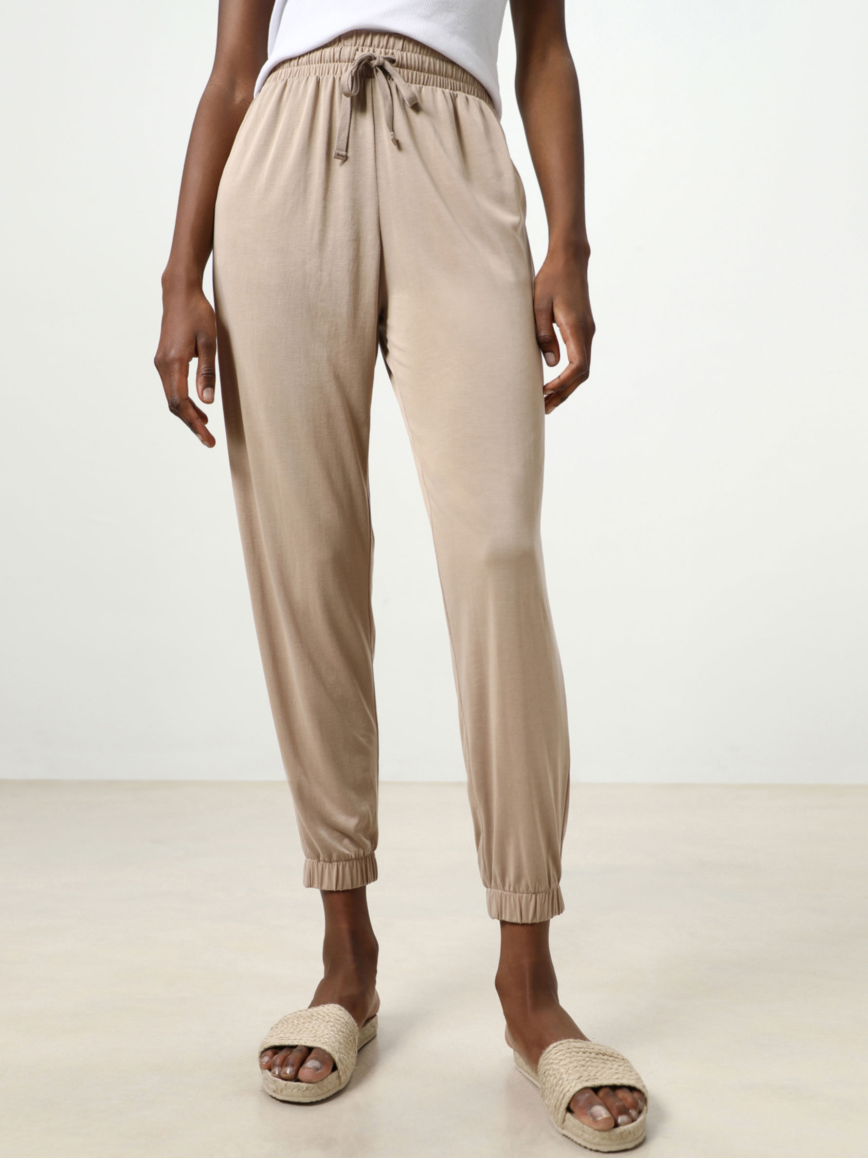 Flowing trousers Trousers CLOTHING Woman Lefties Bahrain