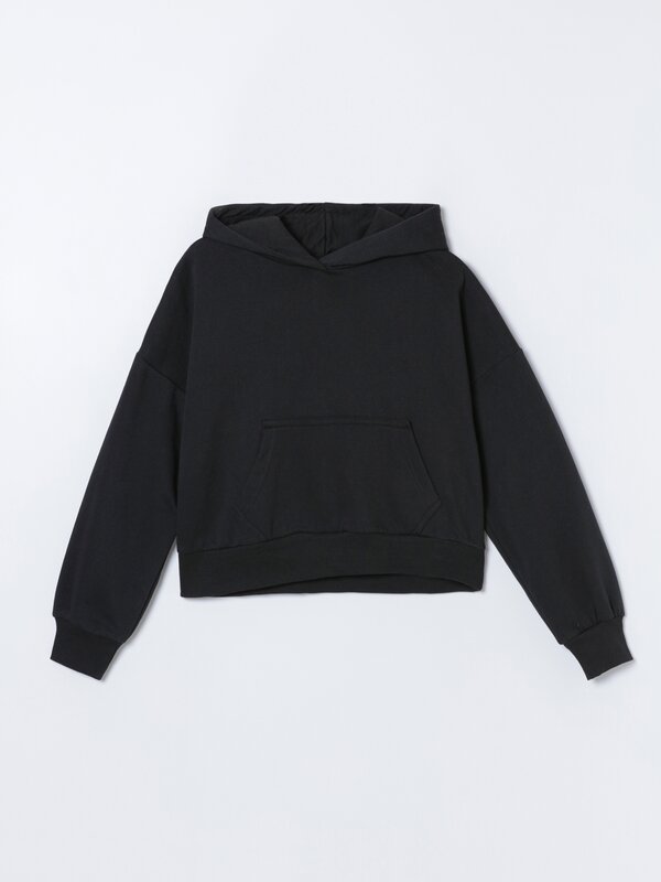 Oversized hooded sweatshirt