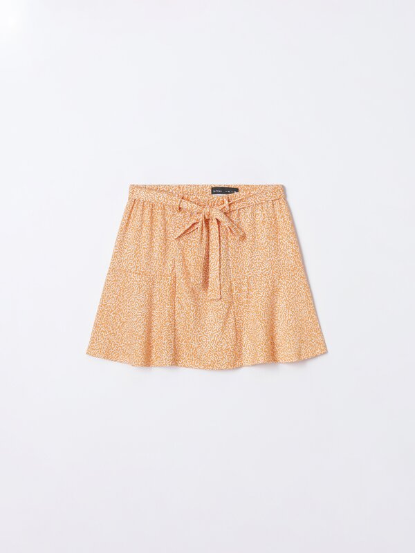 Short print skirt