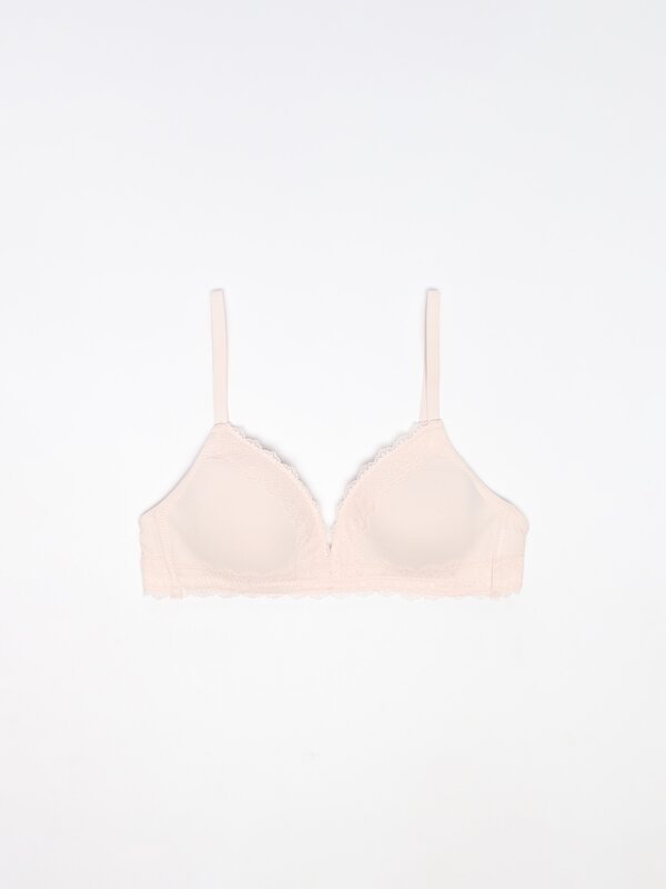 Lace detail bra