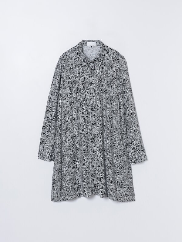 Monochrome cheap shirt dress