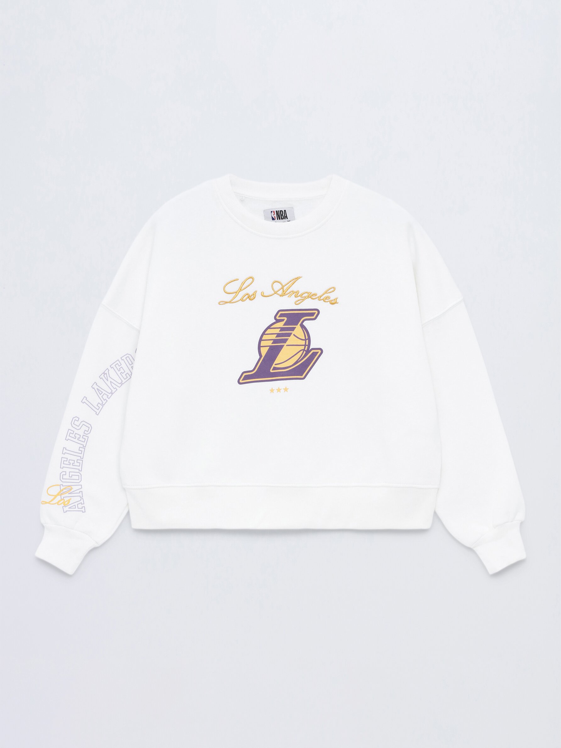 White sales lakers sweatshirt