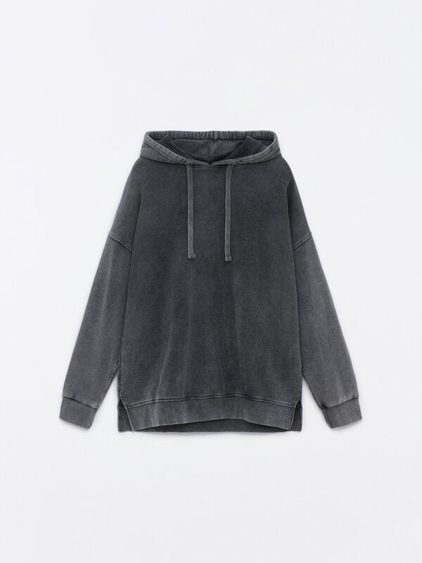 Sudadera con capucha efecto lavado