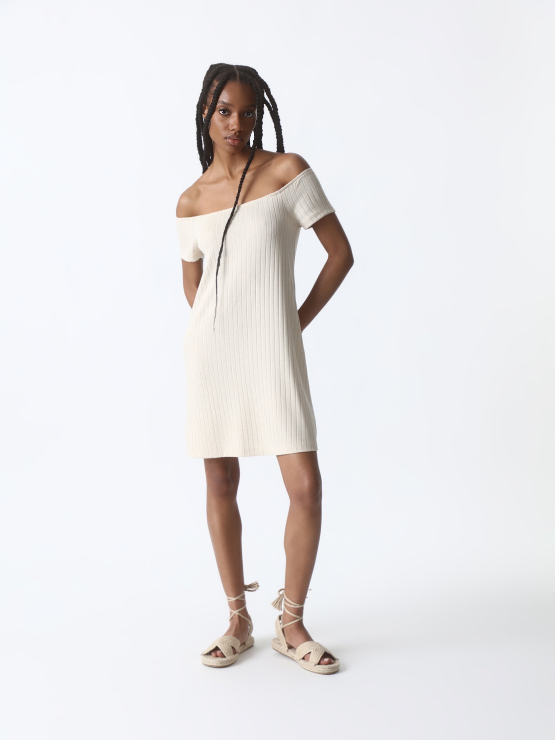 White off the sale shoulder dress short