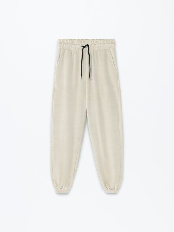 Velvet trousers