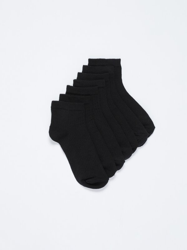 Pack of 7 pairs of short socks