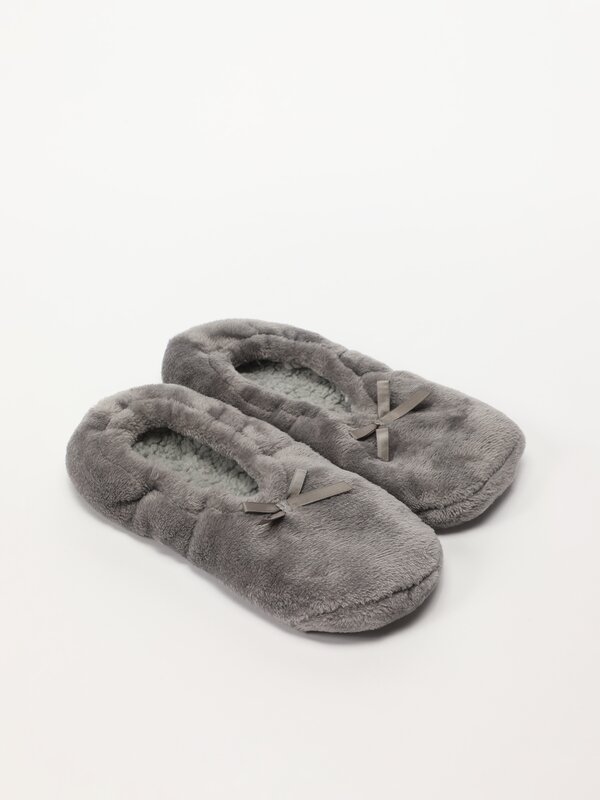 Soft-touch sock-style slippers