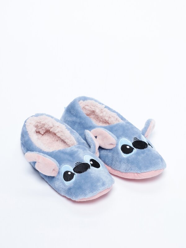 Lilo & Stich ©Disney sock-style slippers