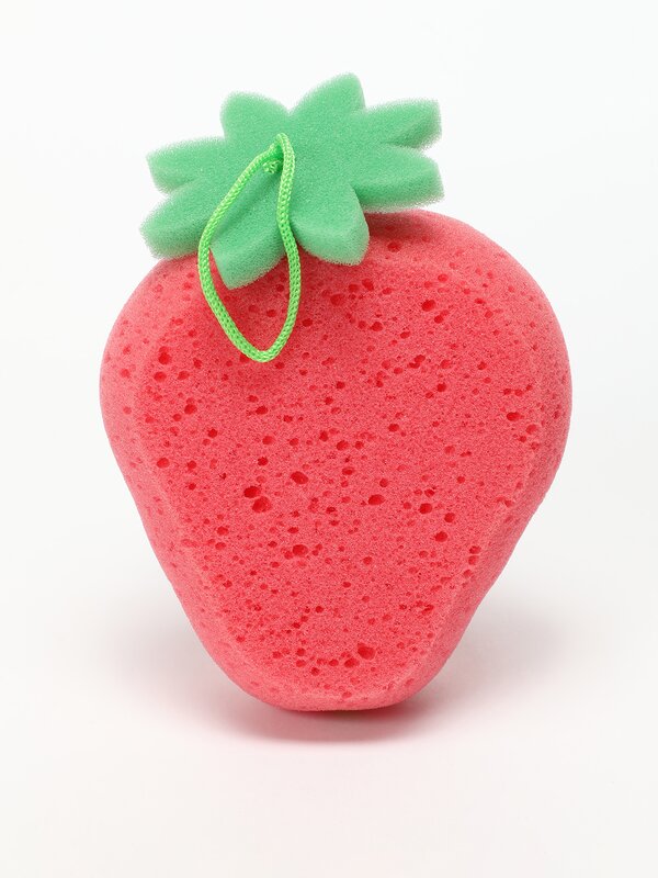 Strawberry bath sponge