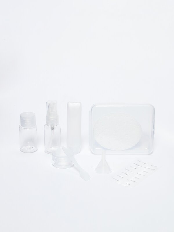 Pack de 4 envases e esponxa de viaxe