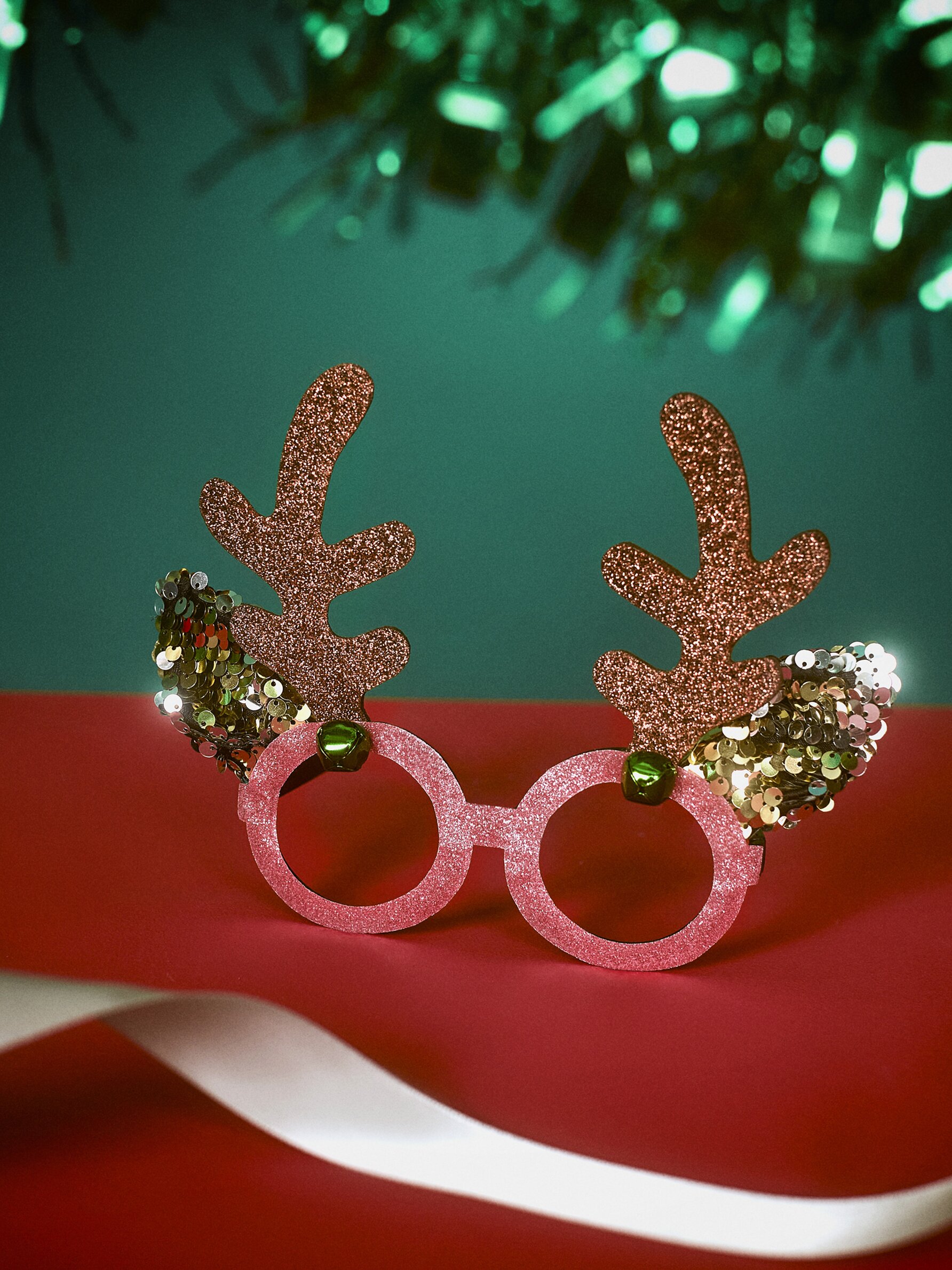 Christmas reindeer glasses with sequins Lefties Mexico