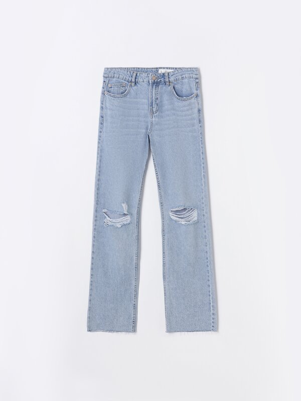 Low straight fit jeans with rips
