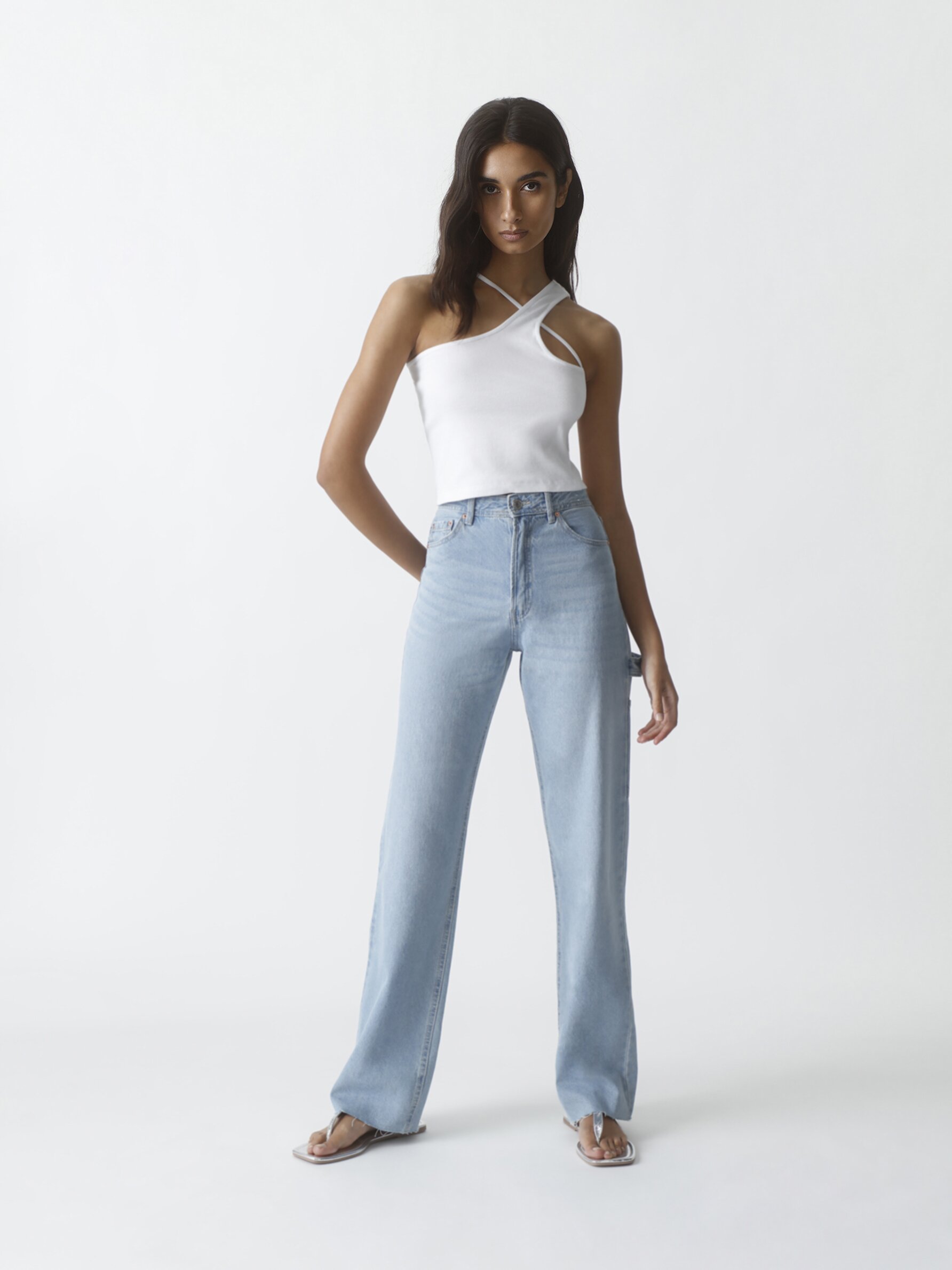 Wide-leg jeans - High-waist - Jeans - CLOTHING - Woman 