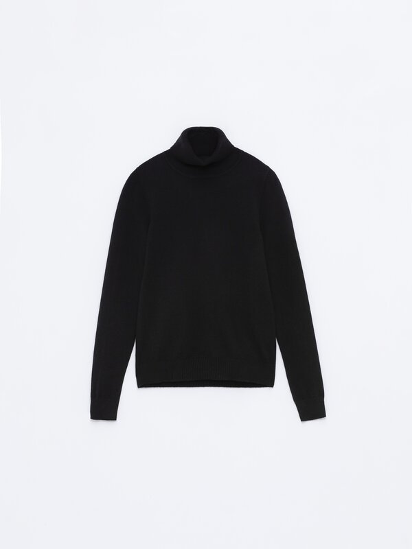 Turtleneck sweater