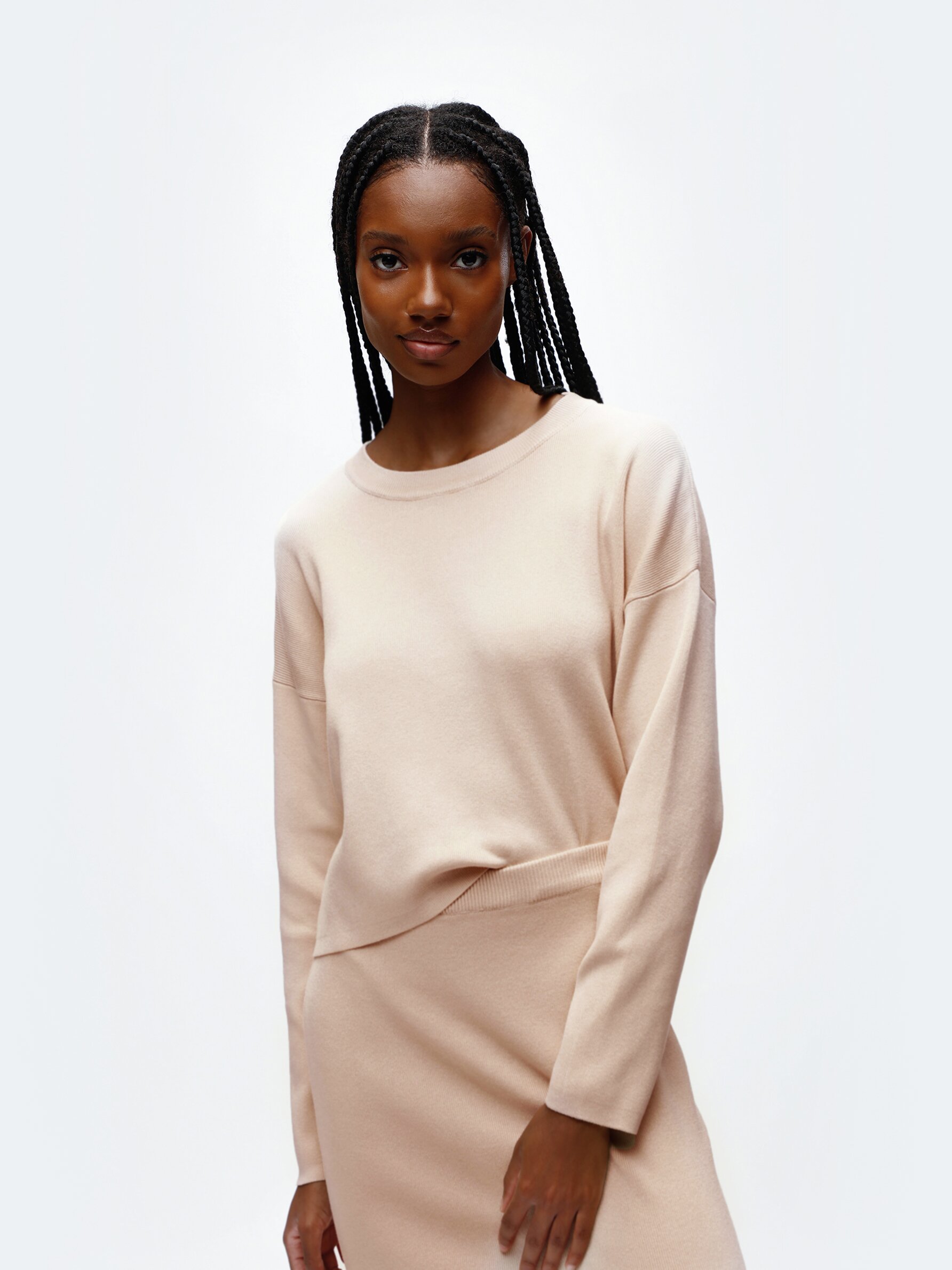 Beige 2024 cropped sweater