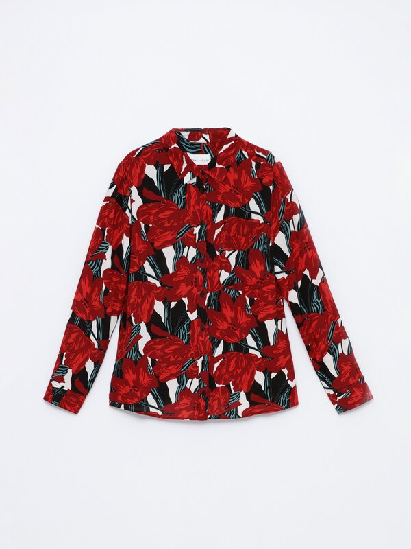 Shirt with pocket