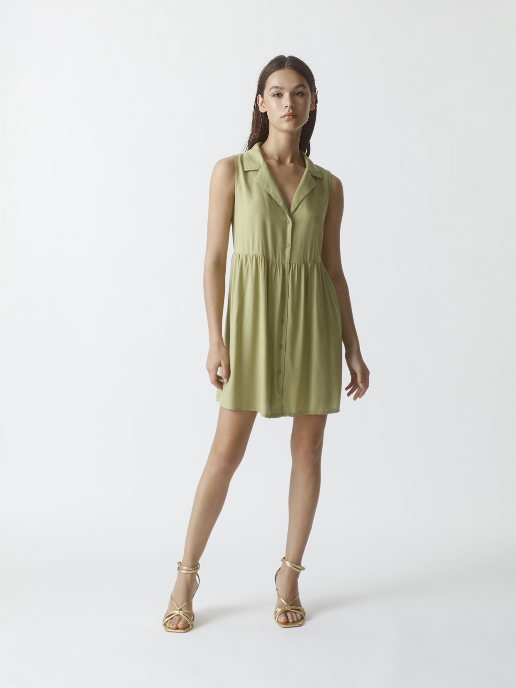 Short sleeveless dress - Wow! Prices - Woman 
