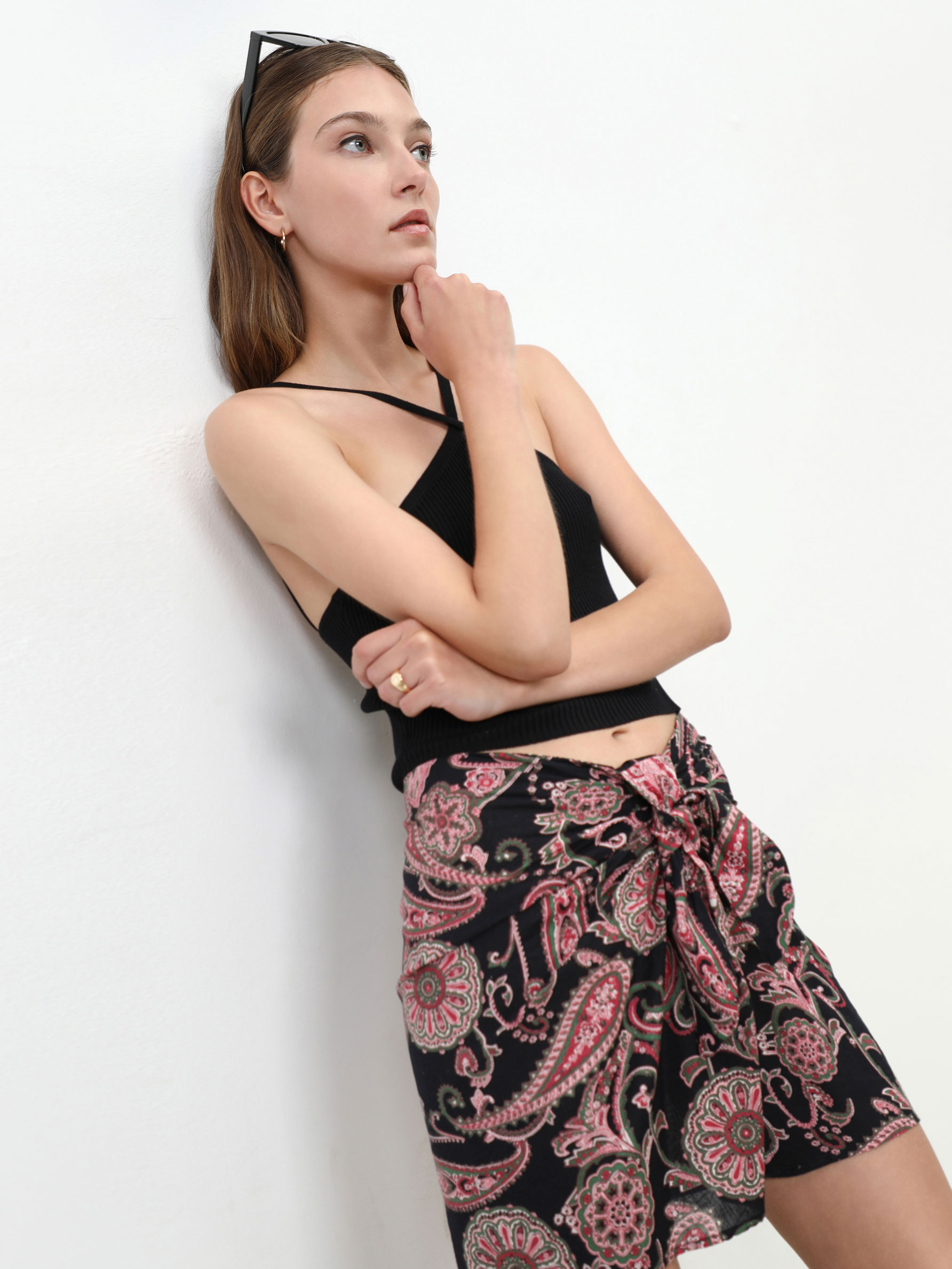 Printed skirt with knot - 