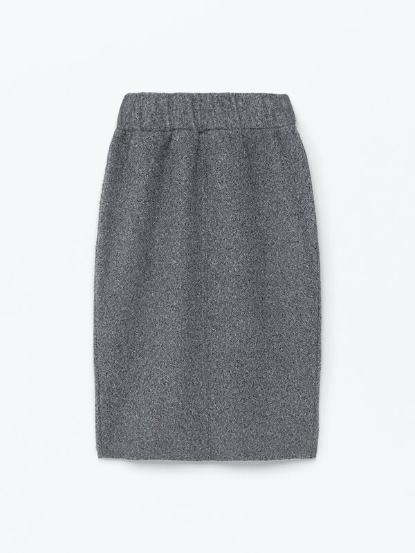 Long felt texture skirt
