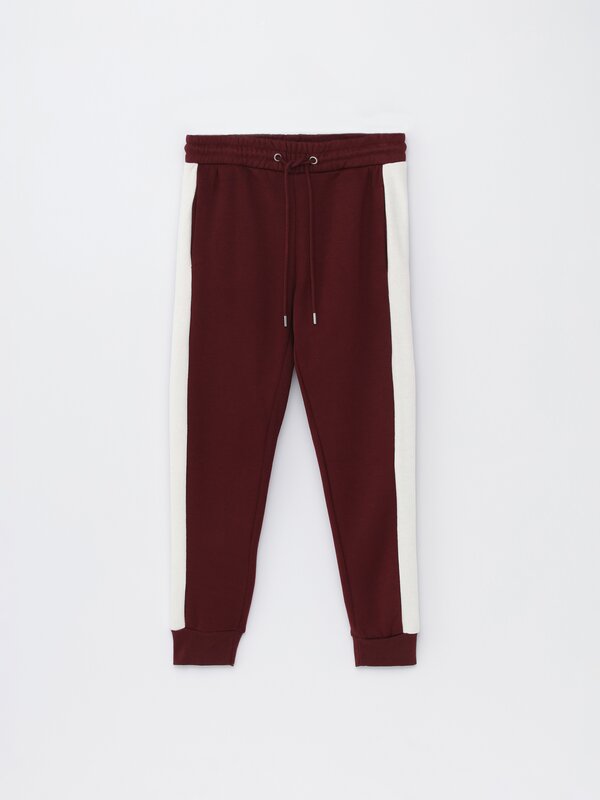 Jogging bottoms with stripes