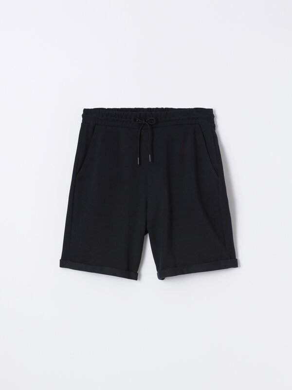 Textured piqué Bermuda shorts