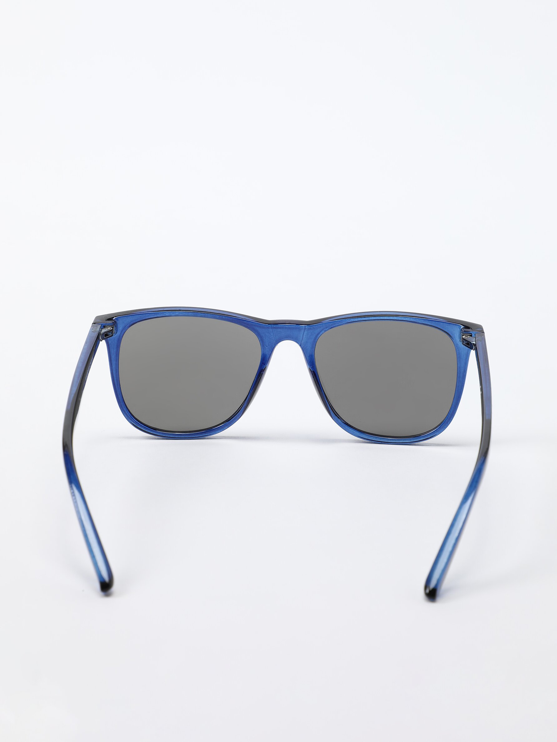 Square deals shape sunglasses