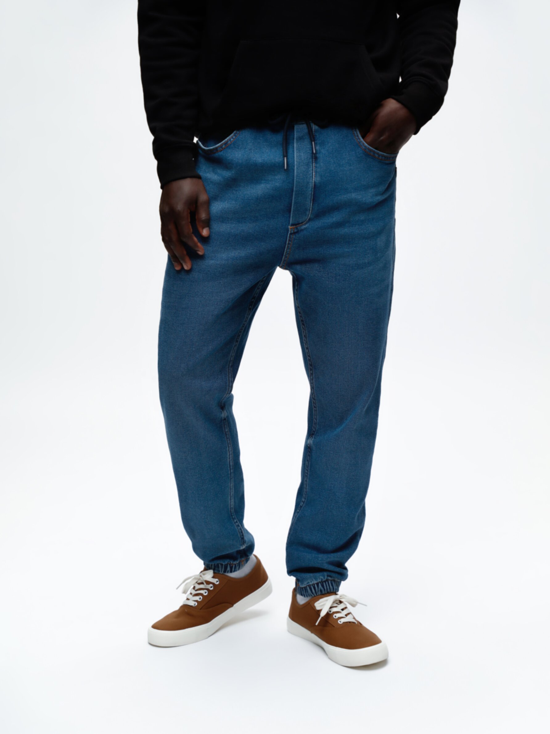 Elastic jogger online jeans