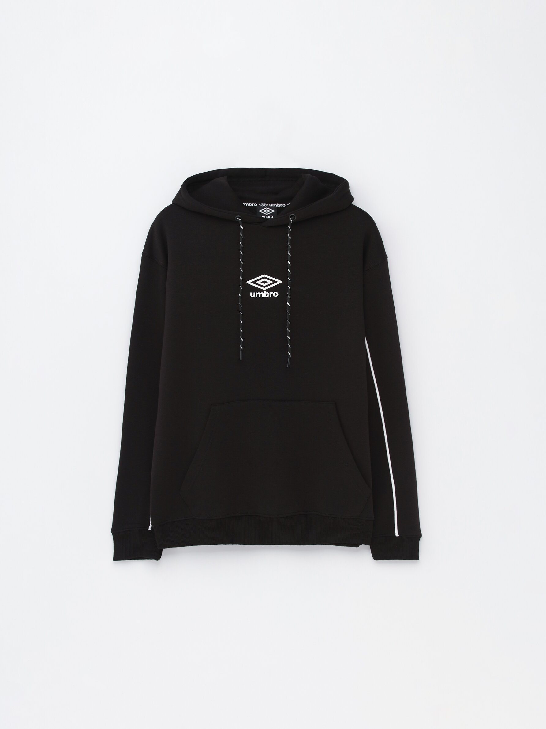 Contrast Umbro x Lefties hoodie