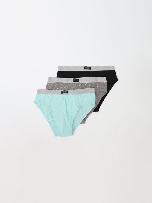 Pack of 3 assorted briefs